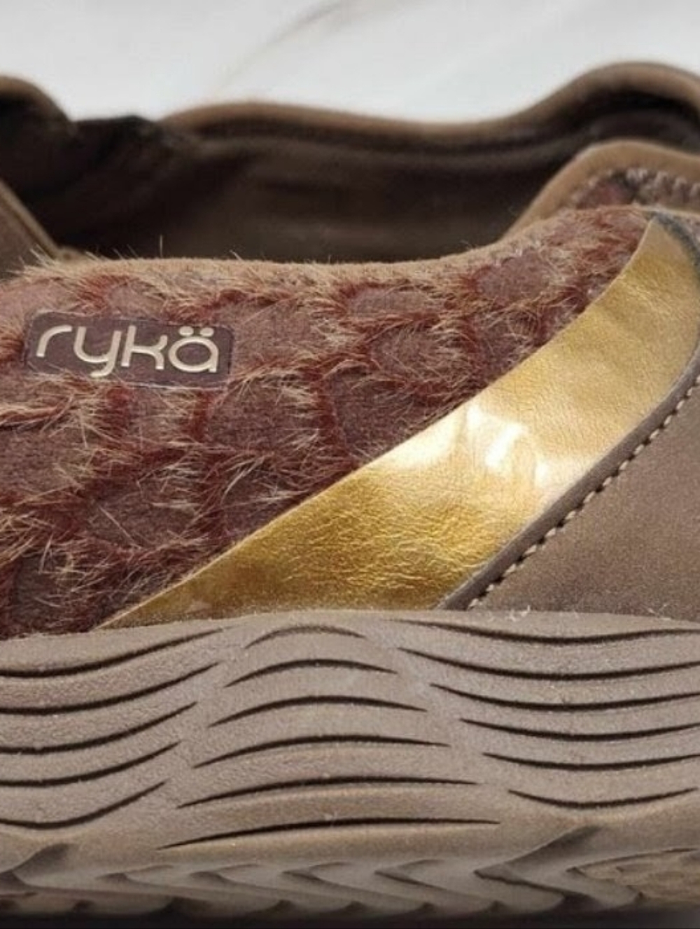 Ryka brown slip-on shoe, size 8 - Picture 4 of 5